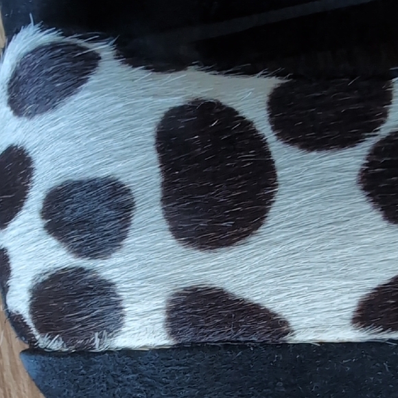 Stylish Black and White Polka Dot Wedge Shoes - Picture 5 of 11